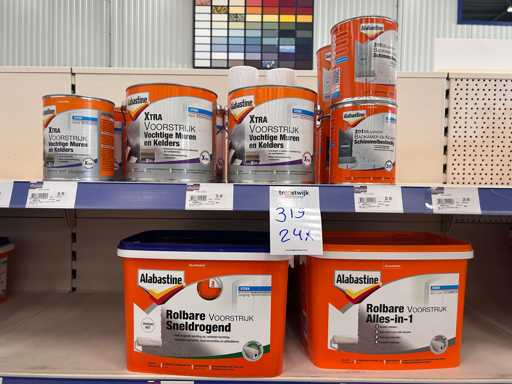 Verschiedene Produkte aus Alabastine (24x)