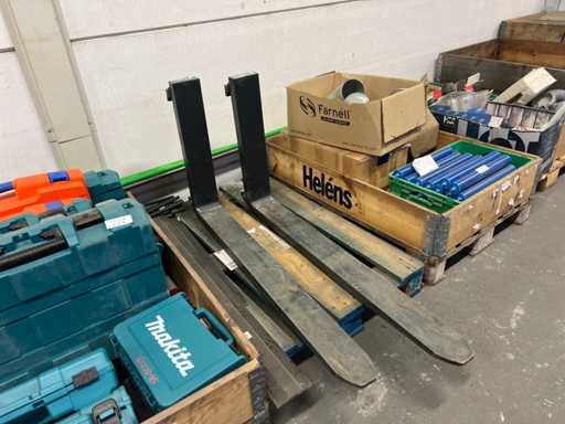 Juego de horquillas para carretillas elevadoras