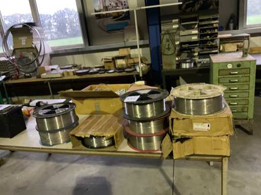 Sârm? de sudur? din o?el inoxidabil pe rol? (9x)