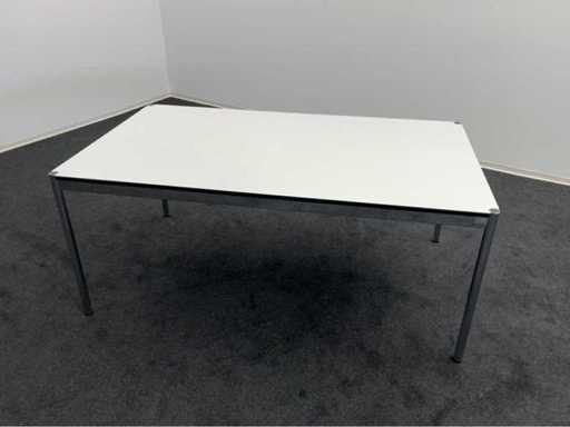 Tavolo USM Haller 175×100 cm | Progettazione di scrivanie/tavoli da conferenza