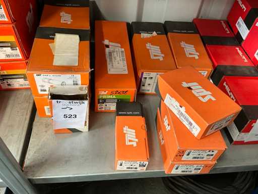 Spit Party Mounting Material