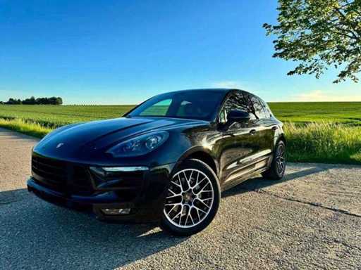 2015 Porsche Macan S 3.0 V6 Bi-Turbo PDK SUV