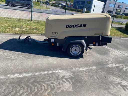 Compressore d'aria Doosan 7/45 2023