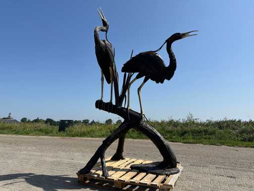 Stârci de bronz de 2,45 metri în?l?ime