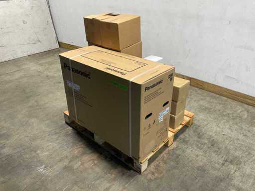 Palet Panasonic mix - unitate exterioară cu componente de control și sistem