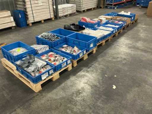 Divers matériaux d’installation