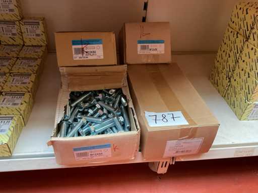 Dozen bouten en moeren