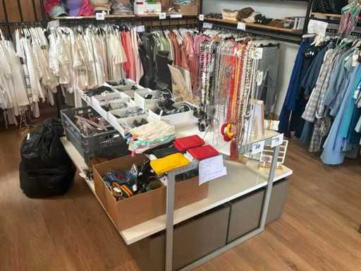 Jewelry, sunglasses, belts, various other accessories