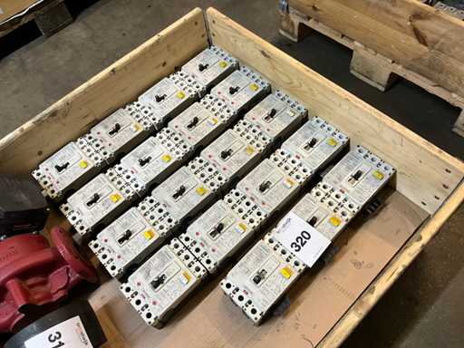 Siemens 3VF3111-1BS41-0AB1 100A MCCB Stroomonderbreker (19x)