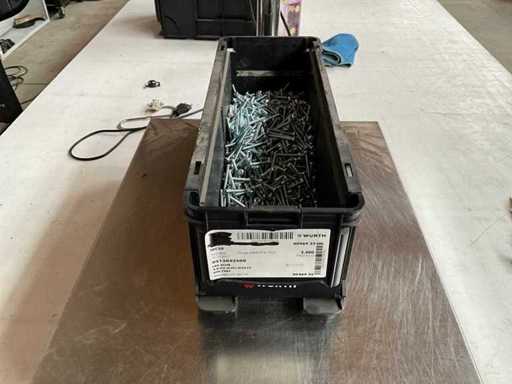 Würth 6.33 kg AHU screw M4 x 35 in stackable container