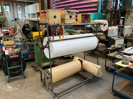 Role de ambalare cu c?rucior de suport