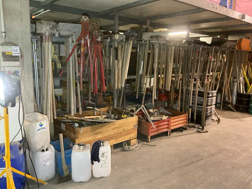 Lots of miscellaneous building materials