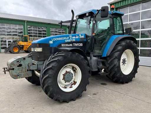 2000 New Holland TM135 Vierwielaangedreven landbouwtractor