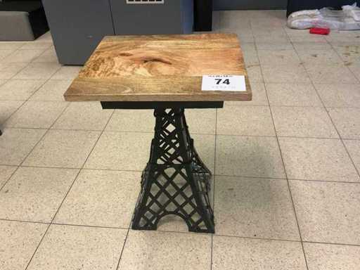 Bijzettafeltje