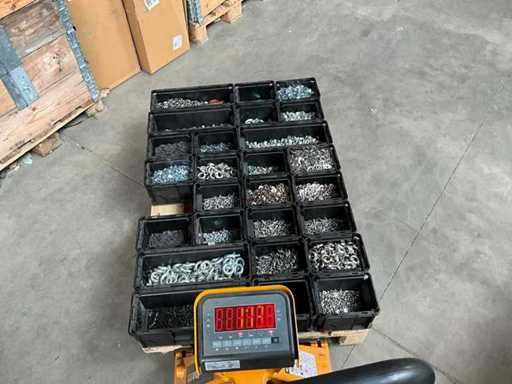 Würth PALLETDEAL 113 kg verschiedene Befestigungselemente in stapelbaren Behältern