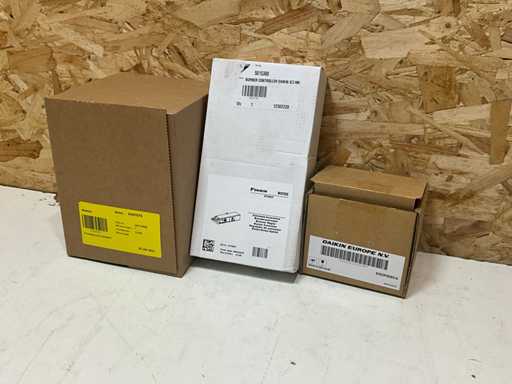 Daikin Diverse onderdelen (3x)