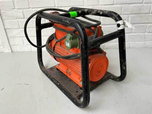 2016 Enarco AFE2000T Napędy o zmiennej częstotliwości