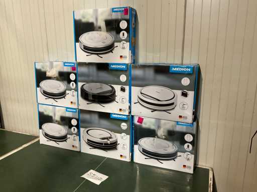 Medion Robotstofzuiger (7x)