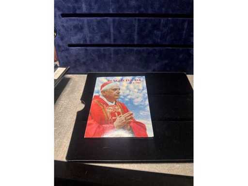 Vatican City Coinset Sample Benedictus XVI