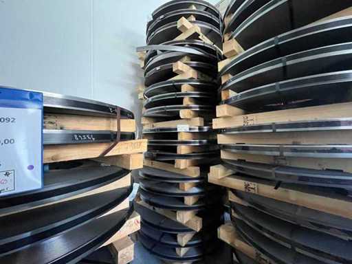 Stahlspulen – 5x60mm – 100Cr6 – 18 Stück