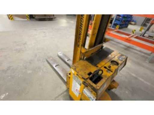 6967d961-8cce-460e-8871-3d0cdf2994e3.mp4