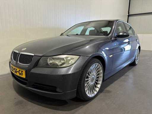 BMW 3-serie 325i Dynamic Executive. 22-SF-GF