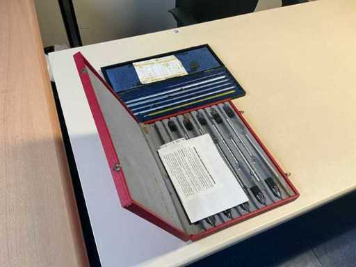 Aerometer und Thermometer