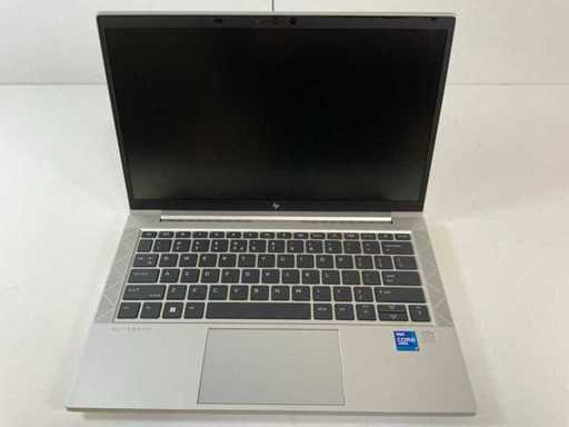 HP EliteBook 830 G8 13,3", Core(TM) i7 11. generacji, 16 GB RAM, 512 GB NVMe Laptop