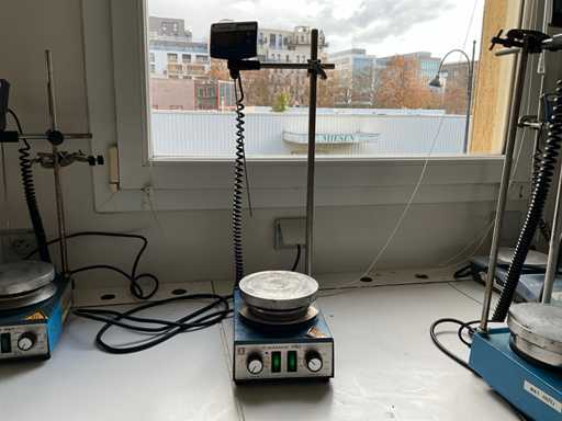 Agitatore magnetico riscaldato IKA