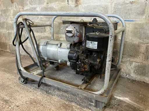 Bosch G6000 Generatore di vapore 11HP