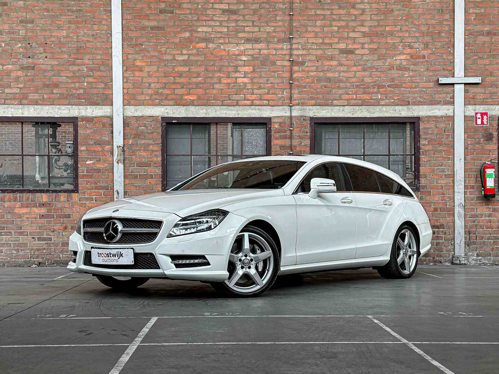 Luxury & sports cars te Boxmeer