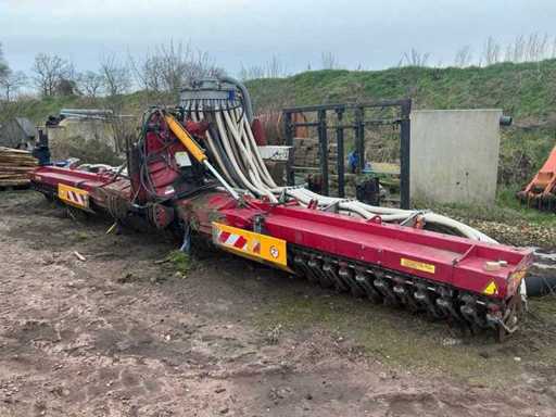 2015 Vredo ZB3 8750 Wtryskiwacz do darni