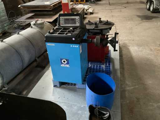 2008 Giuliano S 449/2 Balancer Tire Balance