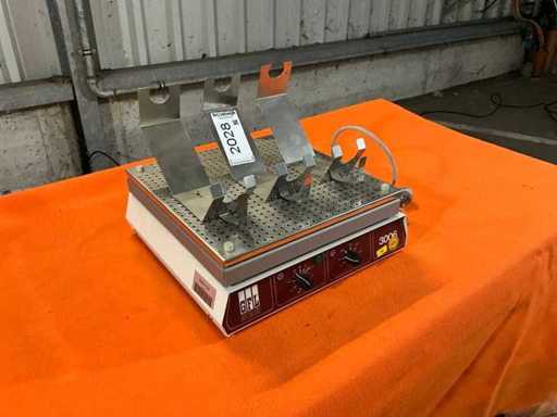 GFL 3006 Plaatschudder