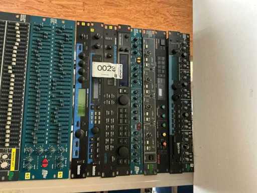 Mulțime mixte de unități de efect (9x)