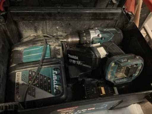 Makita DHP481 battery screwdriver