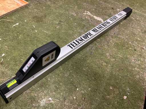 4 mtr. - Tije de măsurare telescopică