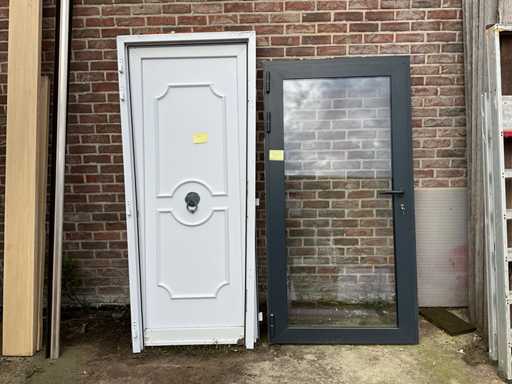 Rahmen und Tür (2x)