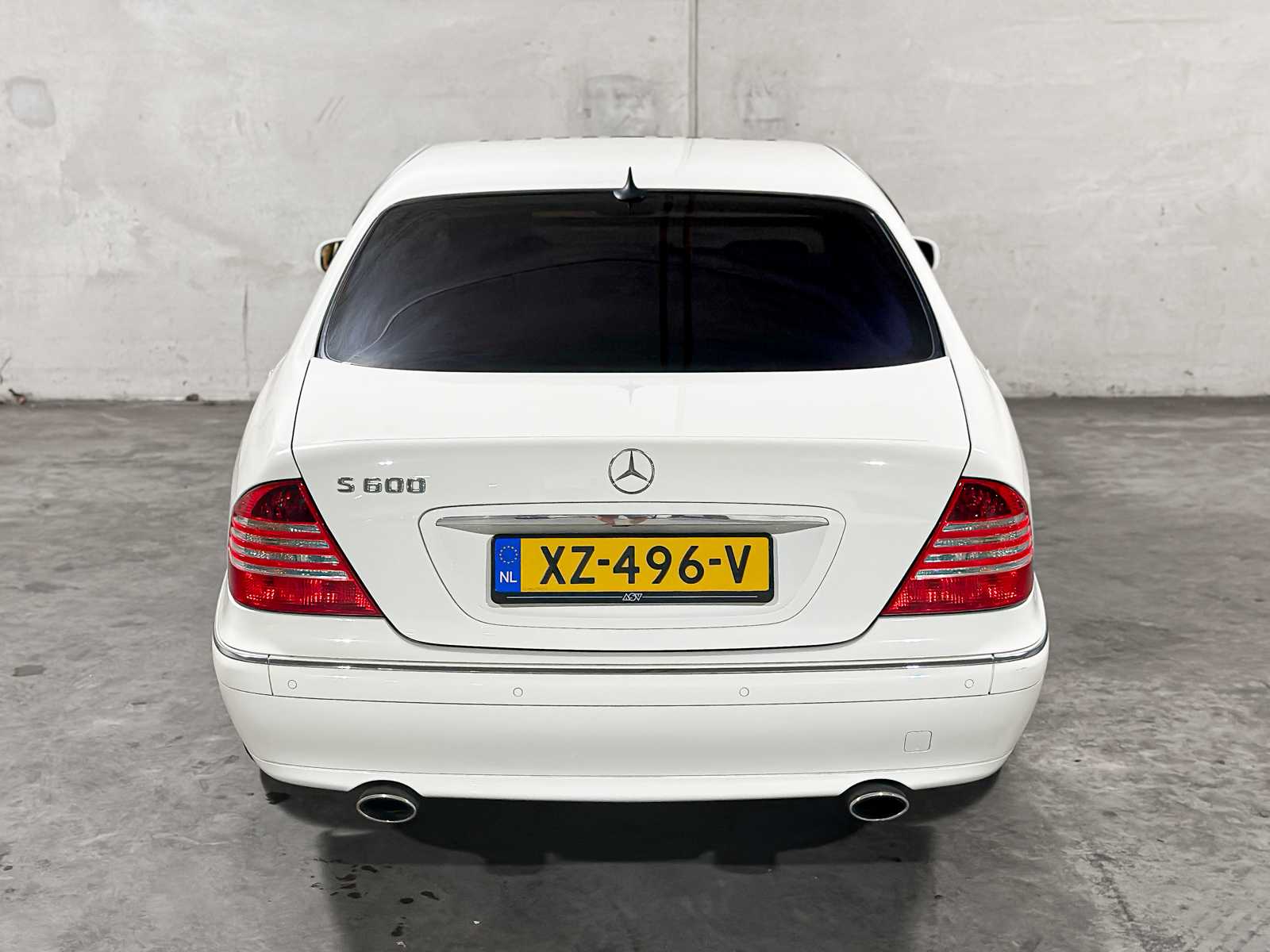 Mercedes-Benz S600 Lang 5.5 V12 500pk 2006, XZ-496-V Youngtimer
