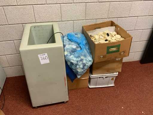 Scatola magnetica + tag per allarme