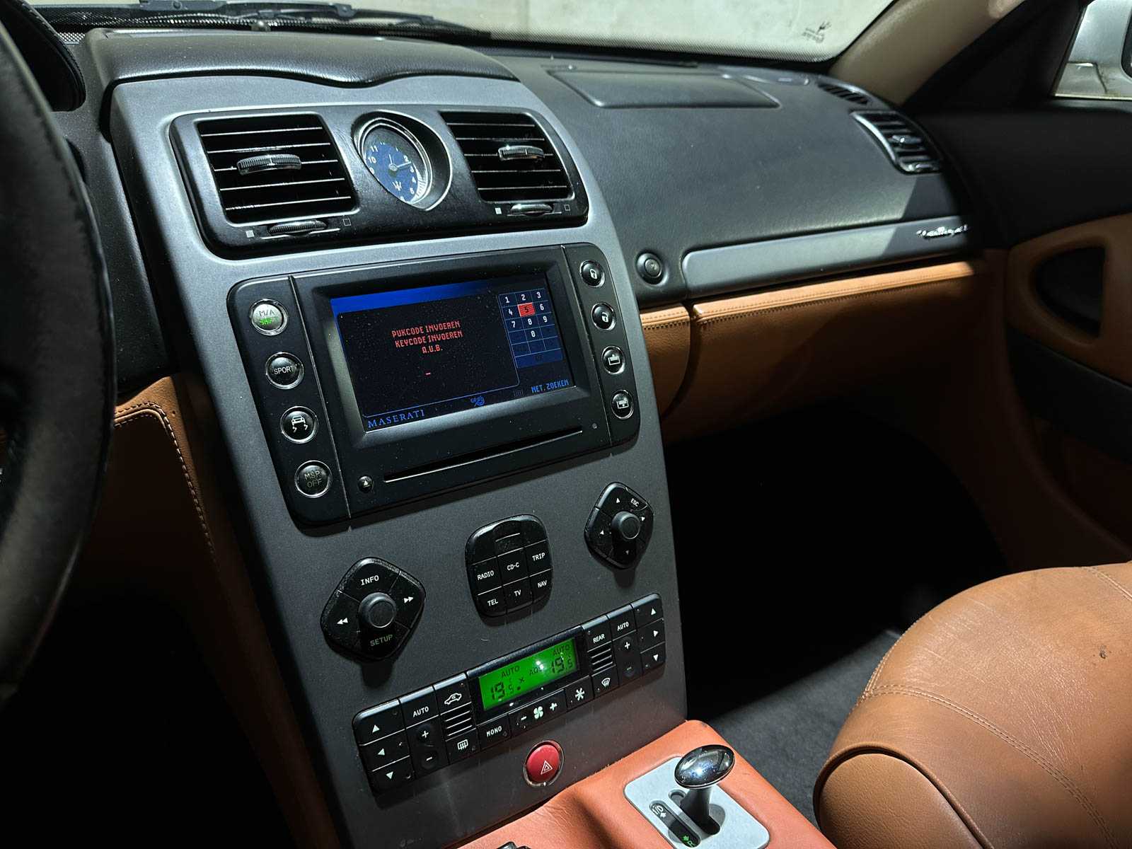 Maserati Quattroporte 4.2 V8 Duo Select 400pk 2004, 47-SB-BJ