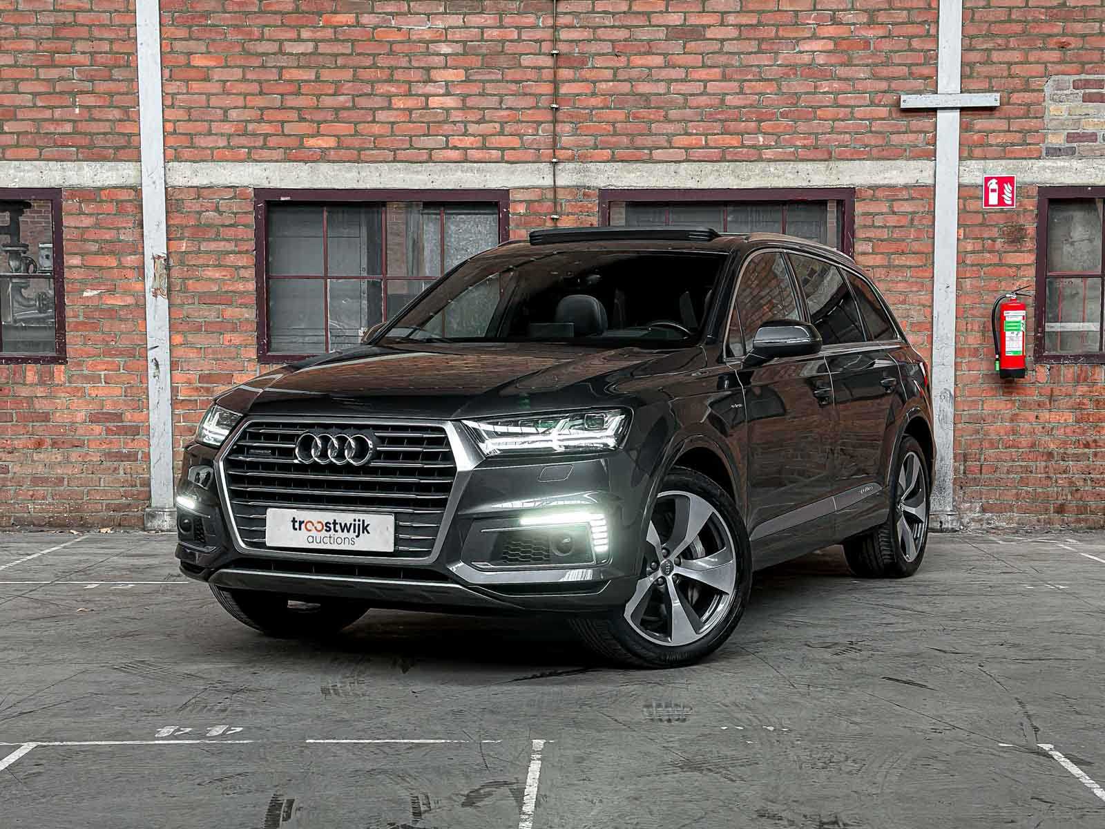 Audi Q7 3.0 TDI V6 e-tron Quattro Sport 373pk 2016 S-Line (Origineel-NL), KT-961-N
