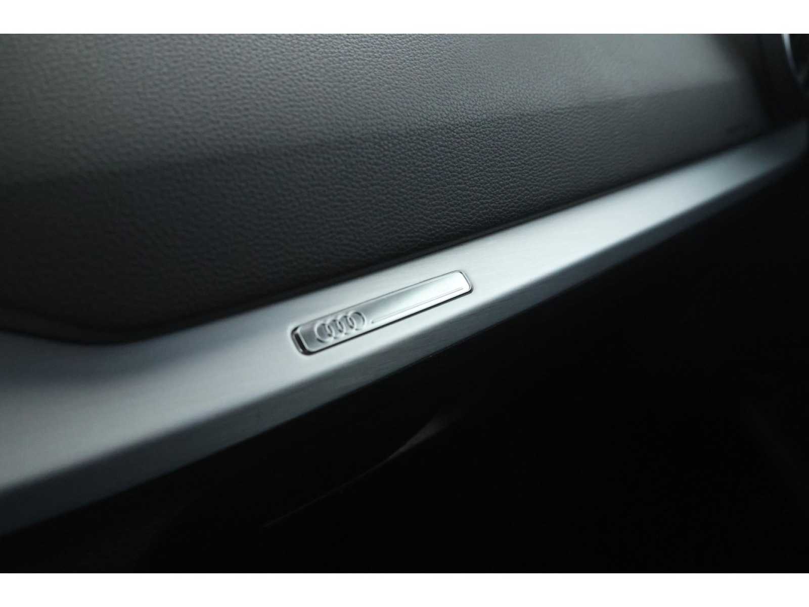 Audi Q2 30 Sport TFSI 116pk 2019 (Origineel-NL), XH-697-T