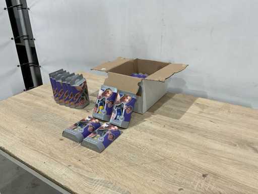 Cheveux clowny et maquillage facial (22 fois)