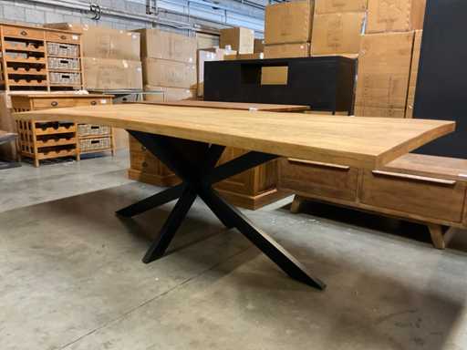 Table à manger Lukke