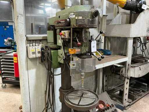 1955 Alzmetal AB3/ESV Column Drilling Machine