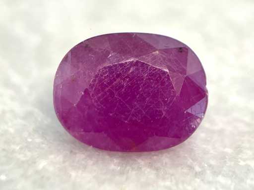 Rubin 8,76 karatowy naturalny rubin