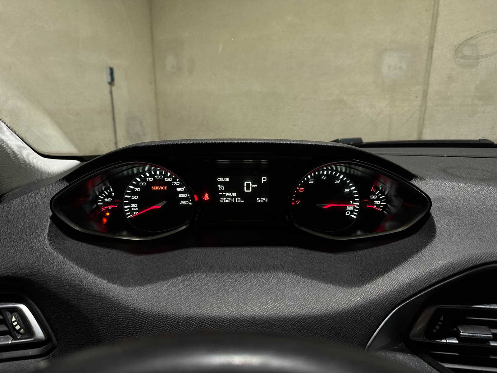 Peugeot 308 SW 1.2 PureTech Blue Lease Premium 131pk 2017 (Origineel-NL), KZ-947-L