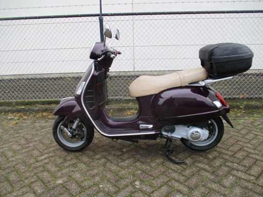 Vespa 200 L Granturismo – Motorroller – Motorrad