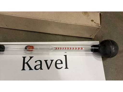 Tester kwasu w akumulatorze